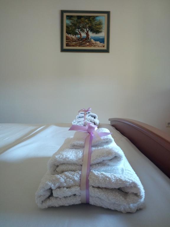Holiday Retreat Apartment - Zara Esterno foto